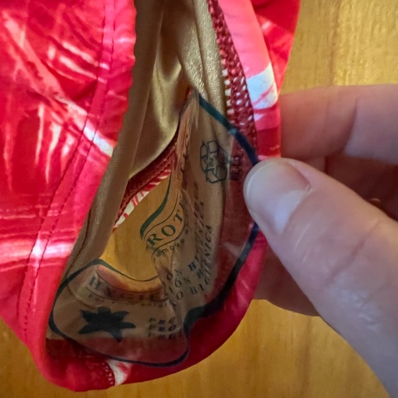 Dolfin Competition Swim Suit Abstract Red Swimsuit Girls Juniors Size 22 NWT - Picture 3 of 9